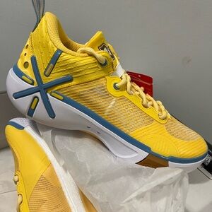 Yellow Way of Wade Basketball Sneakers - Wade Shadow 6 V2 "Lime"